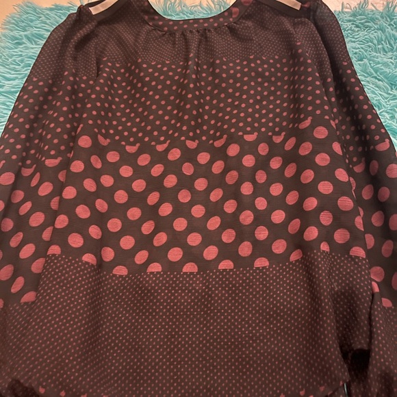 Who What Wear Black and Pink Blouse - Picture 1 of 2